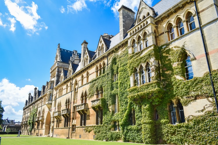 10 Best Canadian Universities For International Students 